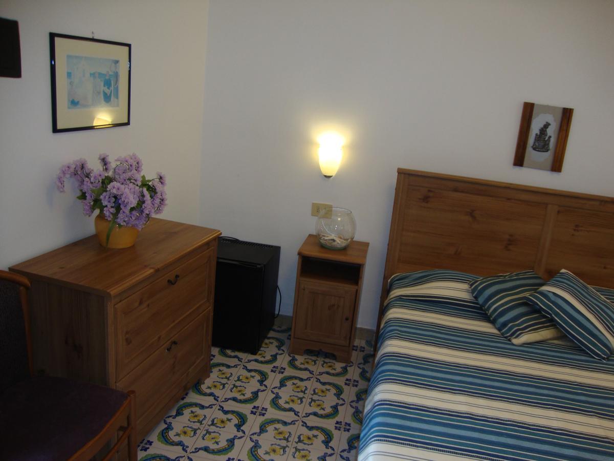Hotel Conte - S. Angelo Bay Serrara Fontana Extérieur photo