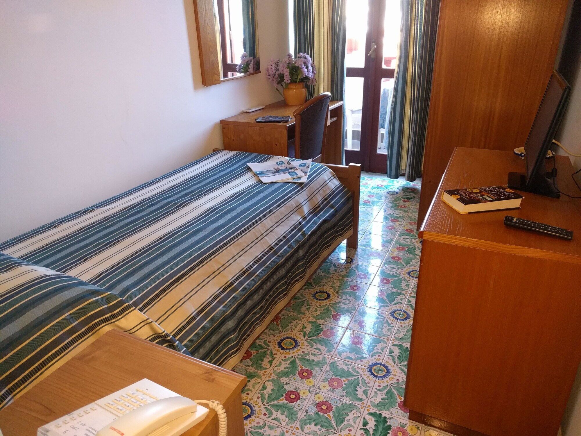 Hotel Conte - S. Angelo Bay Serrara Fontana Extérieur photo